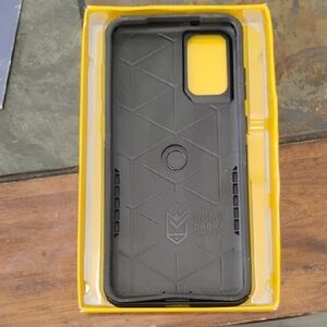OtterBox Black For Samsung Galaxy S20+